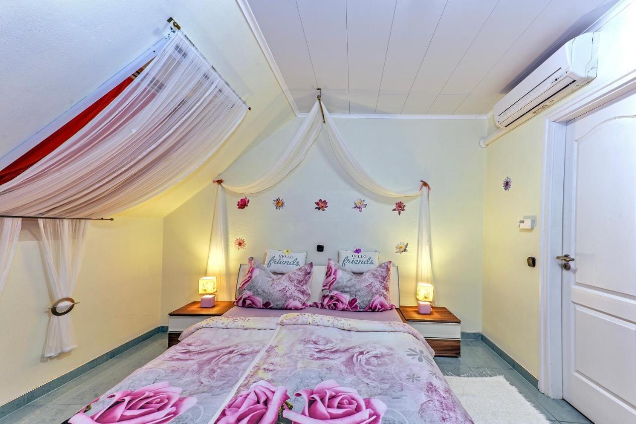 Vintiamo Apartmanok Egerszalók Zimmer foto